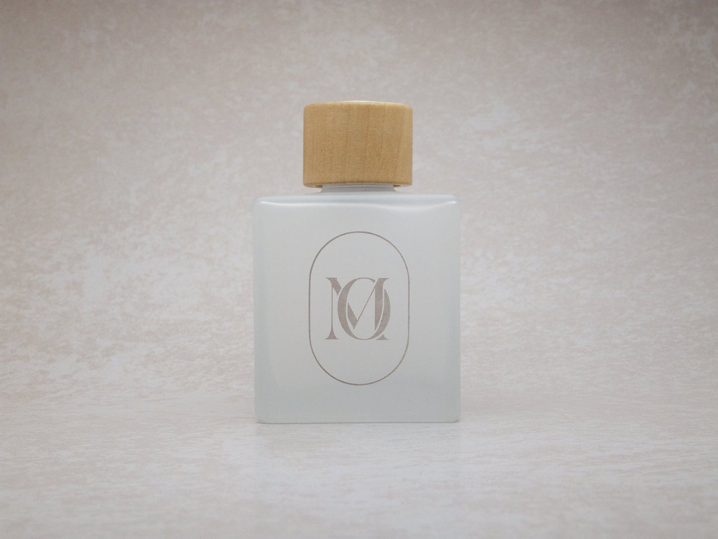 Reed Diffuser - Luna Frosted White 200ml