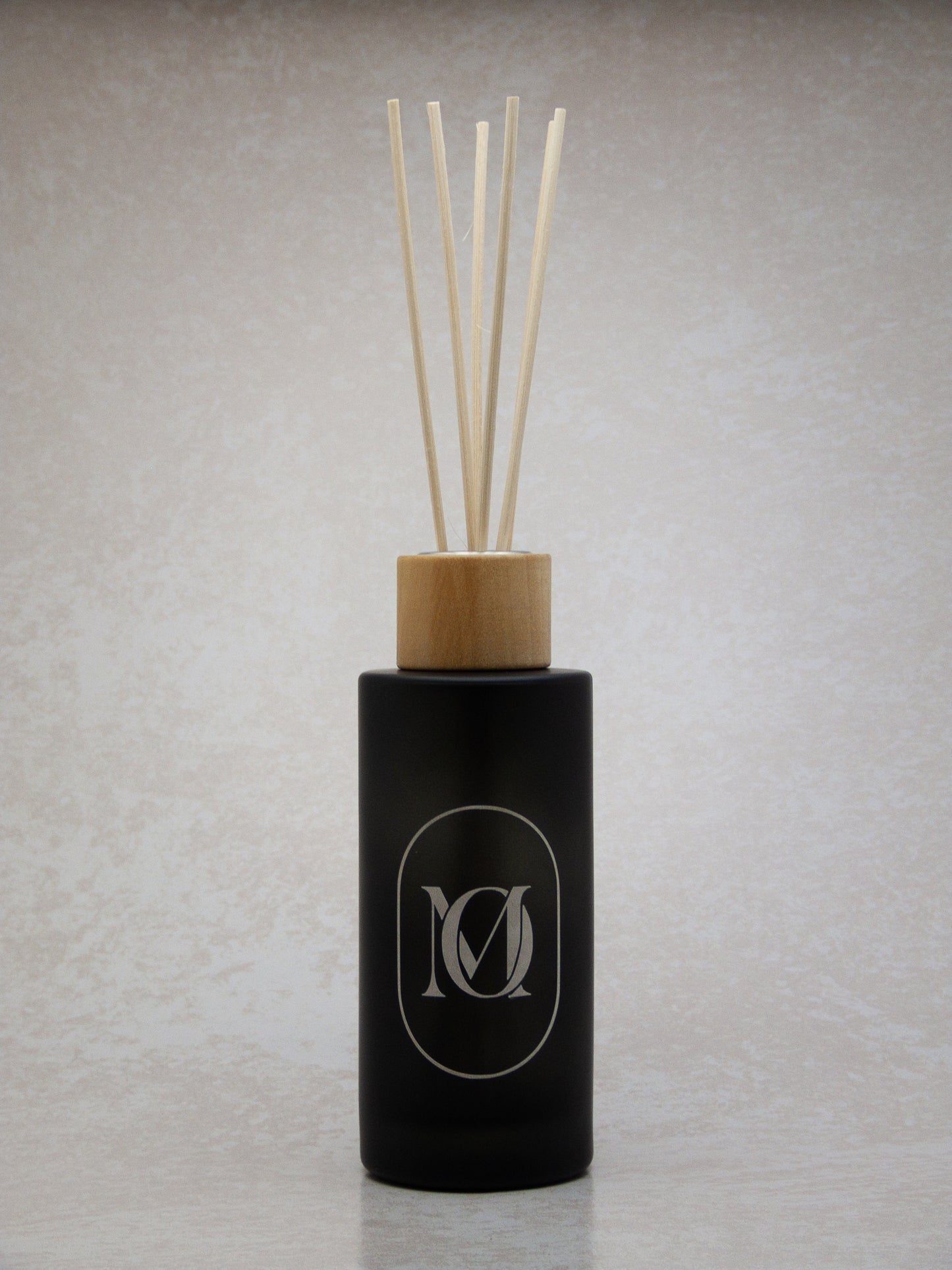 Reed Diffuser - Lilly Frosted Black 200ml