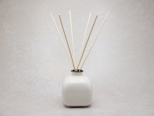 Reed Diffuser - White Ceramic 100ml