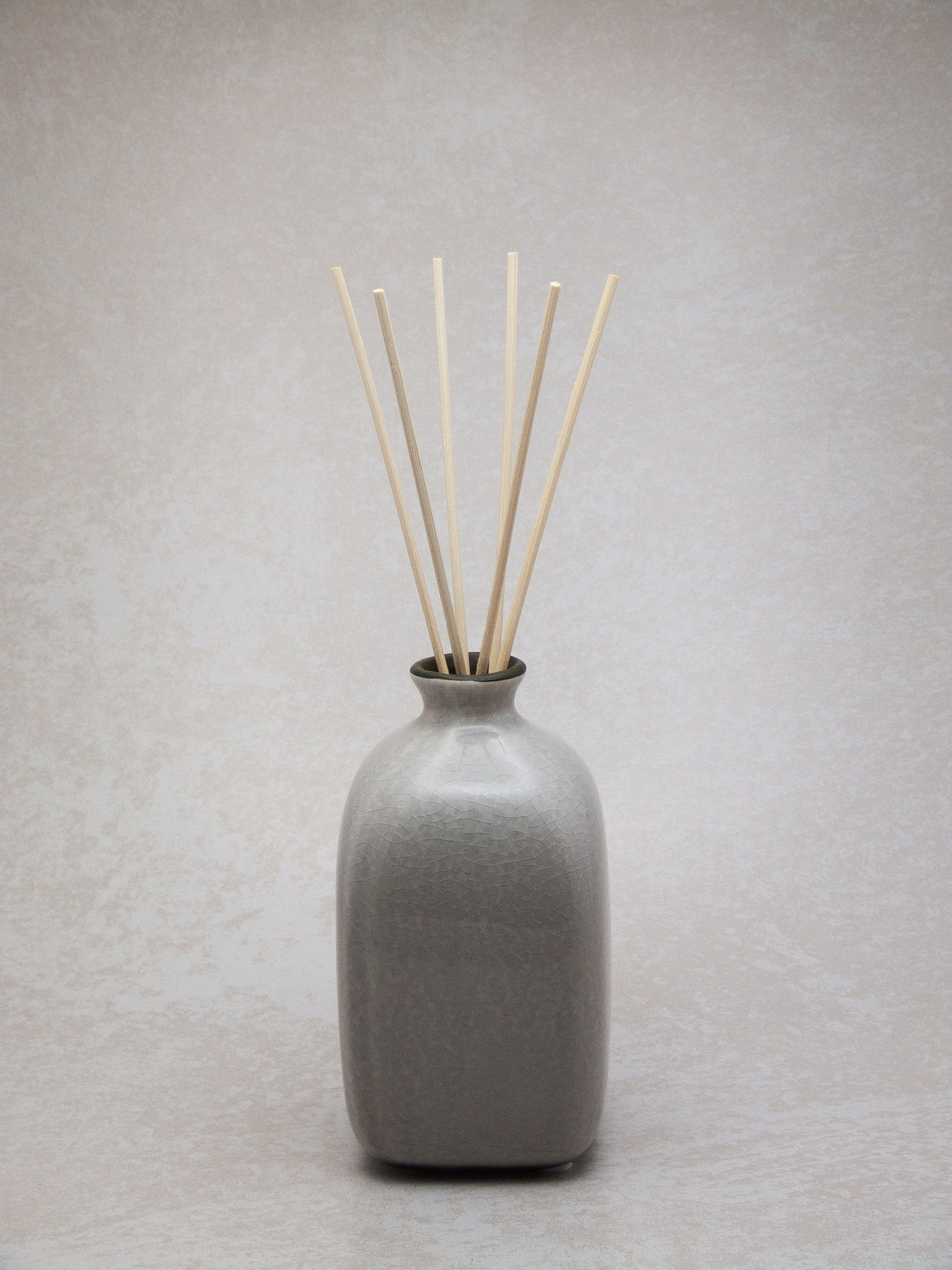 Reed Diffuser - Grey Ceramic 200ml